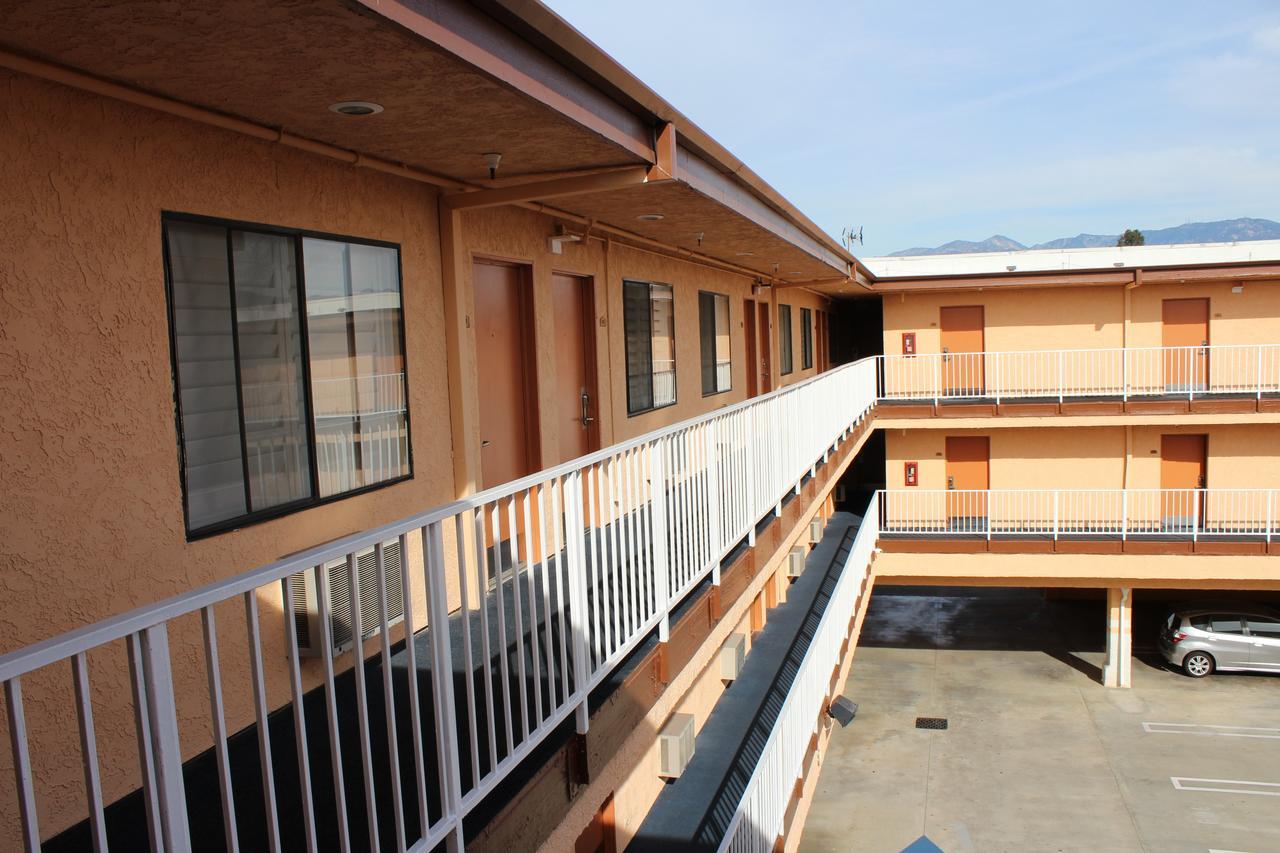 Garvey Inn Monterey Park Exterior photo